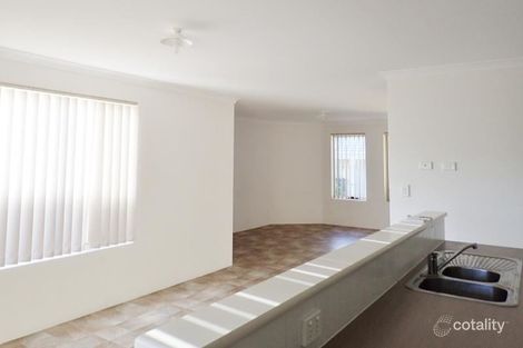 Property photo of 4/4 Hopkinson Way Wilson WA 6107