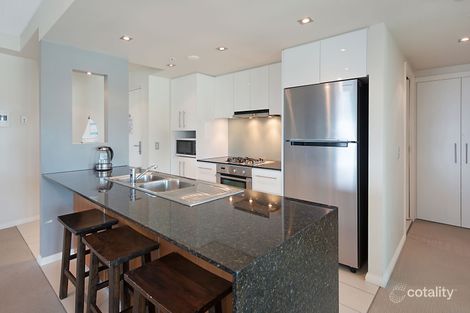 Property photo of 303/185 Redcliffe Parade Redcliffe QLD 4020