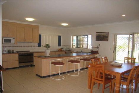 Property photo of 32 Dayman Street Urangan QLD 4655