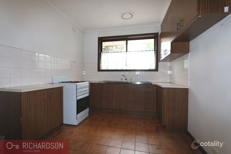 Property photo of 2/131 Greaves Street North Werribee VIC 3030