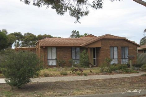 5 Muirfield Dr, Sunbury, VIC 3429