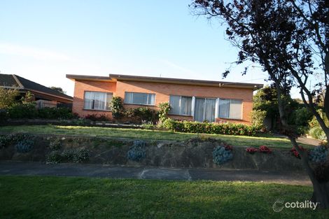 30 Ballater Ave, Newtown, VIC 3220