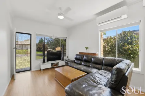 Property photo of 9 Ross Crescent Griffith NSW 2680
