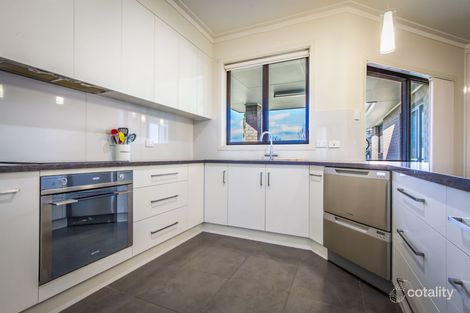 Property photo of 27 Dolomite Drive Mount Gambier SA 5290