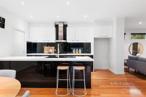 Property photo of 1/22 Grand Boulevard Montmorency VIC 3094