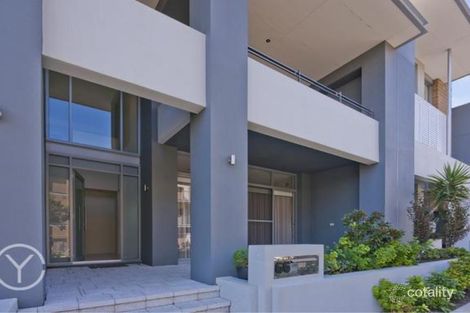 66 Breaksea Dr, North Coogee, WA 6163