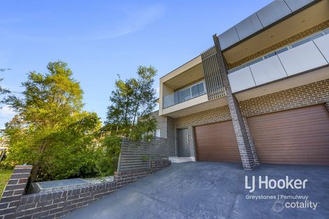 Property photo of 82A Grevillea Crescent Greystanes NSW 2145