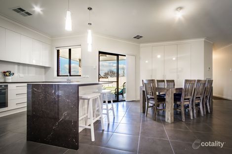 Property photo of 27 Dolomite Drive Mount Gambier SA 5290