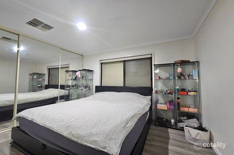 Property photo of 4 Ruby Court Meadow Heights VIC 3048