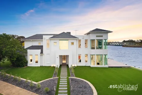 Property photo of 17 Panorama Way Point Cook VIC 3030