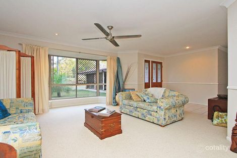 Property photo of 3 Gabbinbar Court Pine Mountain QLD 4306