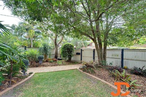 Property photo of 20 Togar Street Mansfield QLD 4122