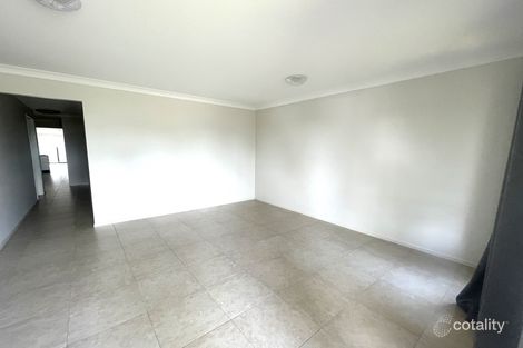 Property photo of 3 Violet Avenue Springfield Lakes QLD 4300