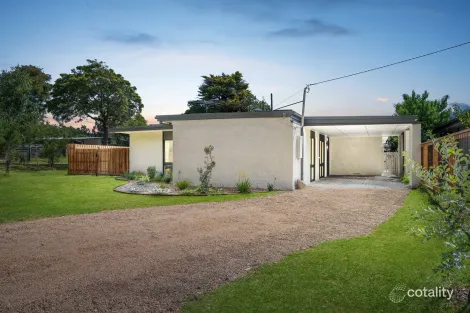 10 Rosebud Ave, Rosebud, VIC 3939