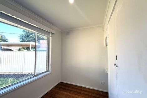 Property photo of 18 Fox Street St Albans VIC 3021