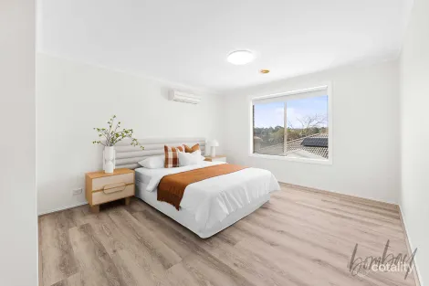 Property photo of 50 Limpopa Square Roxburgh Park VIC 3064