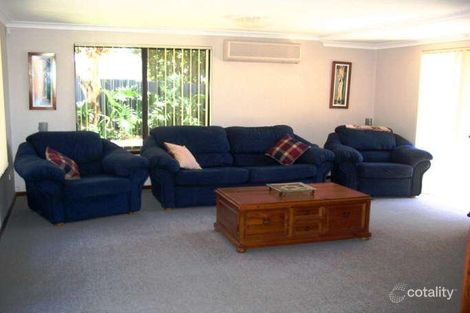 Property photo of 23 Warrandyte Drive Craigie WA 6025