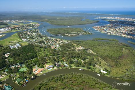 Property photo of 42 Boykambil Esplanade South Hope Island QLD 4212