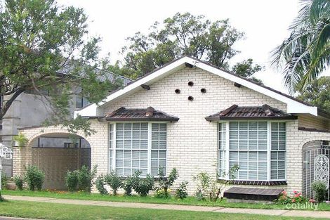 121 Noble Ave, Greenacre, NSW 2190