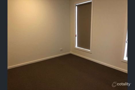 Property photo of 8 Stately Avenue Wyndham Vale VIC 3024