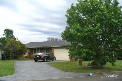 41 Windsor Cres, Brownsville, NSW 2530