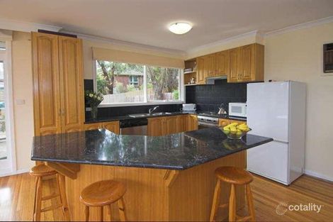 Property photo of 31 Lilian Parade Eltham VIC 3095