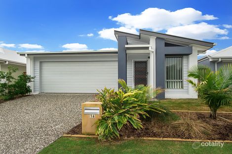 Property photo of 16 Keelson Crescent Hope Island QLD 4212