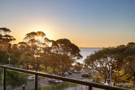 14/43 ROCKINGHAM BEACH RD, ROCKINGHAM, WA 6168