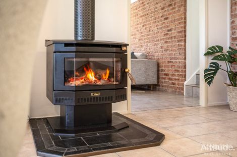 Property photo of 37 McElwee Drive Tingira Heights NSW 2290