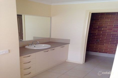 2/3 Tambo Ct, Thurgoona, NSW 2640