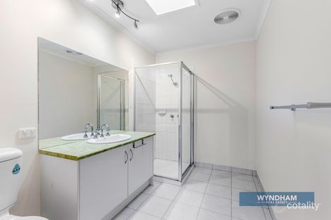 Property photo of 14 Burdekin Street Manor Lakes VIC 3024