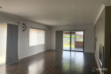 Property photo of 54 Thoresby Circuit Craigieburn VIC 3064