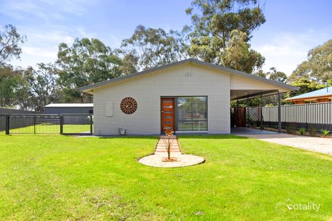 Property photo of 10 Robinson Court Benalla VIC 3672