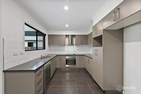 Property photo of 71 Wakeboard Circuit Kelso QLD 4815