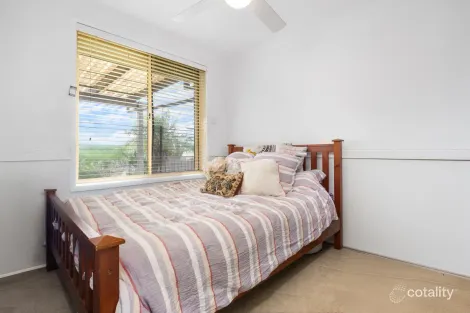 Property photo of 1 Marrett Way Cranebrook NSW 2749