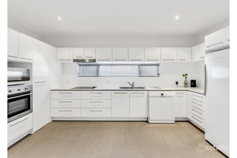 Property photo of 4/10-16 Salisbury Street Redland Bay QLD 4165