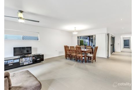 Property photo of 4/10-16 Salisbury Street Redland Bay QLD 4165