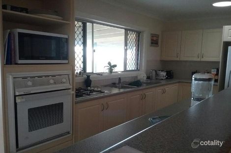 Property photo of 22 Walter Crescent Banora Point NSW 2486