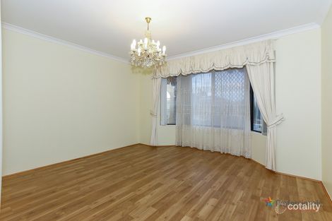 Property photo of 9 Harewood Place Marangaroo WA 6064