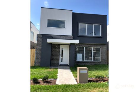 32 Coffey St, Tallawong, NSW 2762