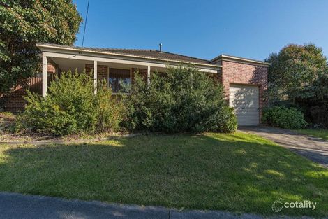 39 Pembroke Rd, Mooroolbark, VIC 3138