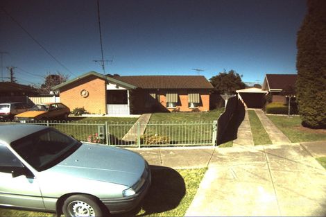 1 Tuffs Ct, Corio, VIC 3214