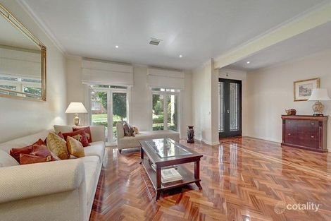 Property photo of 27 Clarke Place Mount Waverley VIC 3149