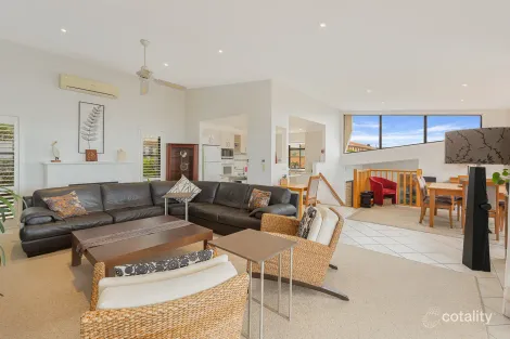 Property photo of 3 Patrick Court Merimbula NSW 2548