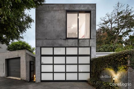 Property photo of 9 Hawksburn Close South Yarra VIC 3141