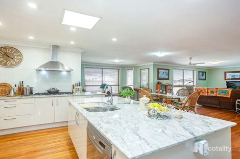 Property photo of 12 Surfsound Avenue Wallabi Point NSW 2430