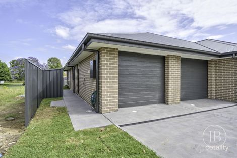 1/40d Nelson St, Greta, NSW 2334