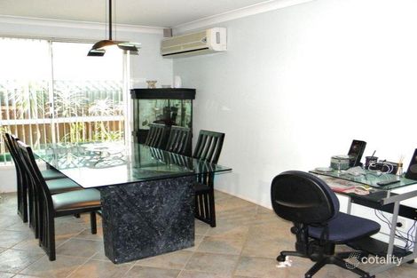 Property photo of 24 Bellingen Way Hoxton Park NSW 2171