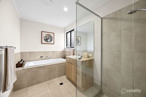 40 College Ct, Little Mountain, QLD 4551