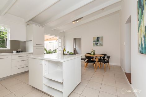 4 Dunedin St, Mount Hawthorn, WA 6016